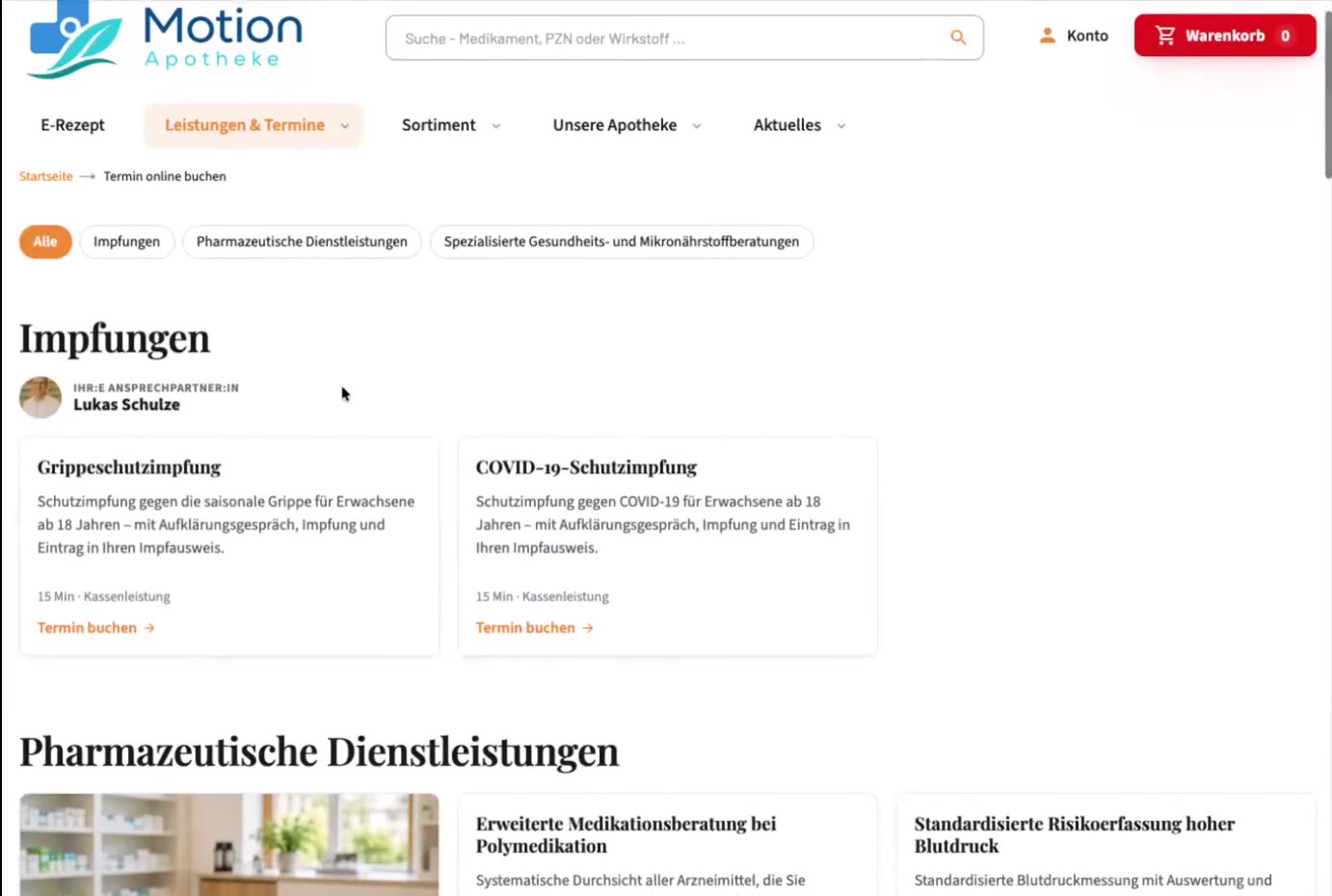 Seite „Leistungen und Termine“ einer Musterapotheke mit Impfungen und pharmazeutischen Dienstleistungen
